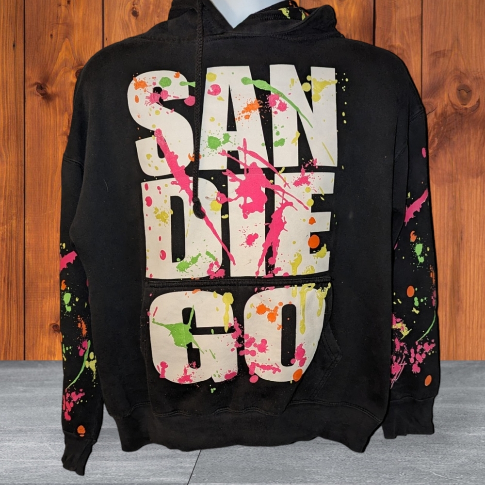 Popular Sport Black Graffiti New York City Paint Splash Hoodie Sweatshirt Size L